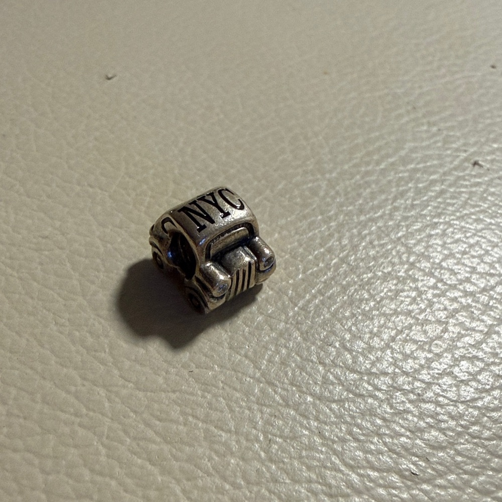 Pandora NYC New York City Taxi Charm
